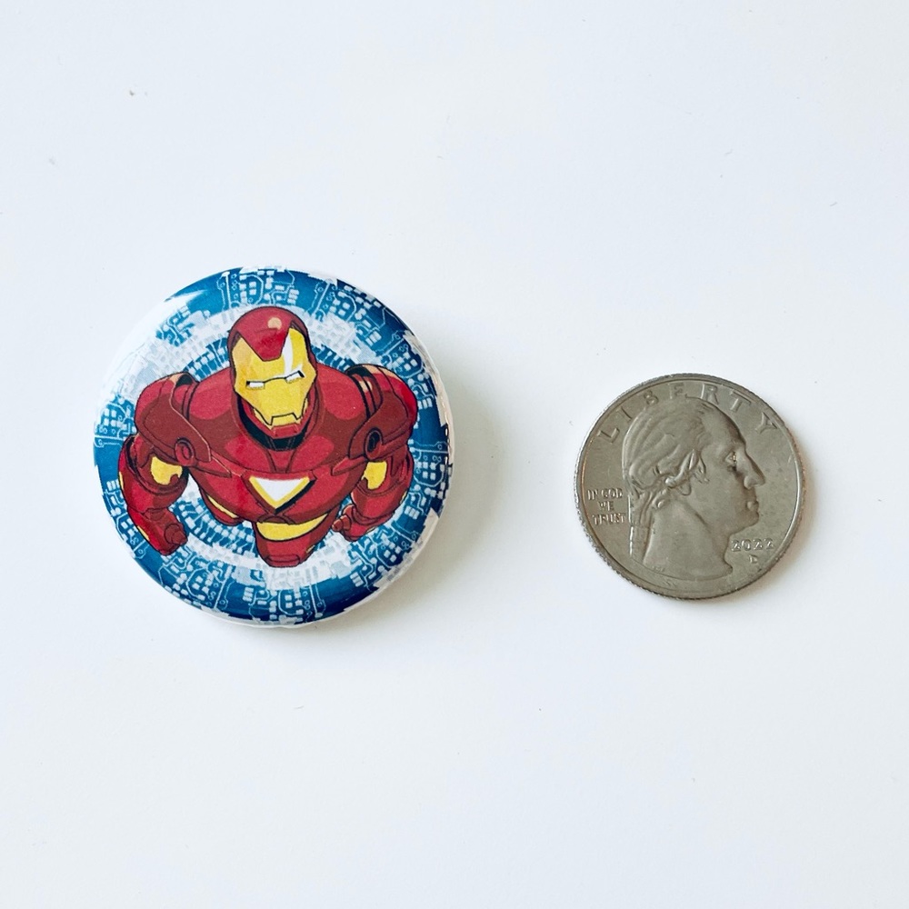 📍 5/$20 Disney Marvel’s "Iron Man” Pin Button